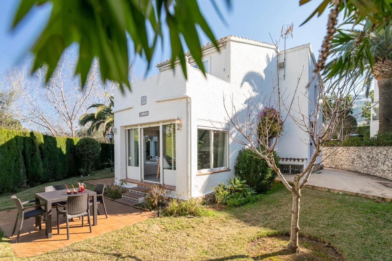 Вилла Hola From Helios Muntanya la Sella Экстерьер фото